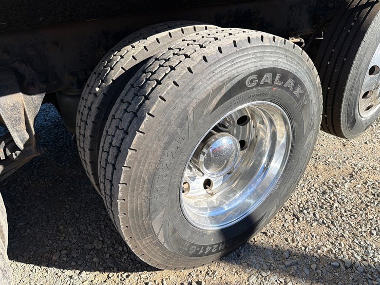 2018-western-star-4700-image-97