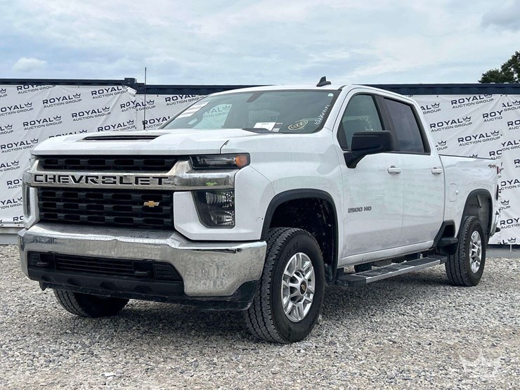 2022-chevrolet-silverado-2500-image-1