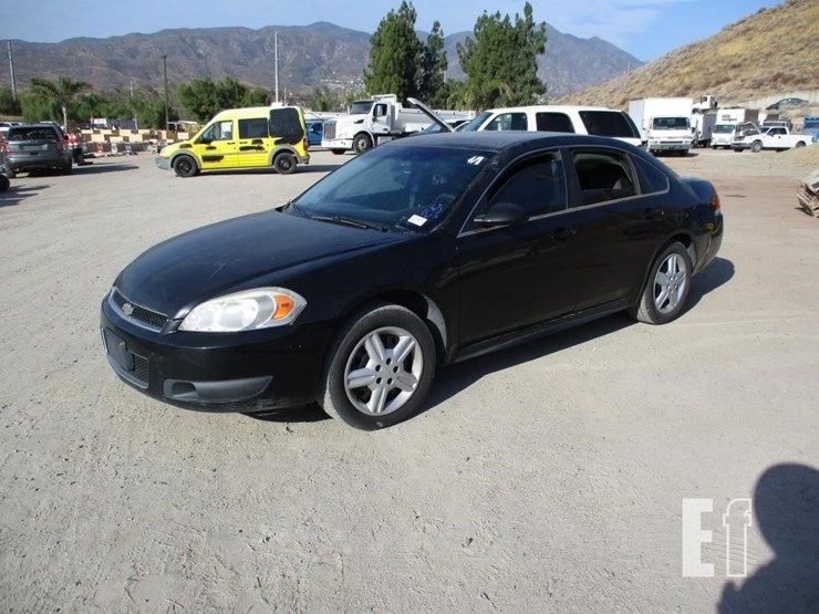 2012-chevrolet-impala-image-1