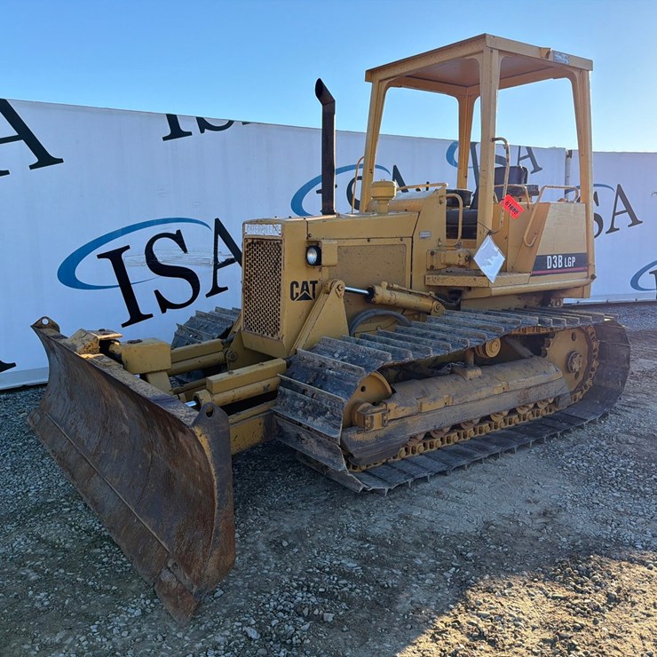 CATERPILLAR D3B LGP