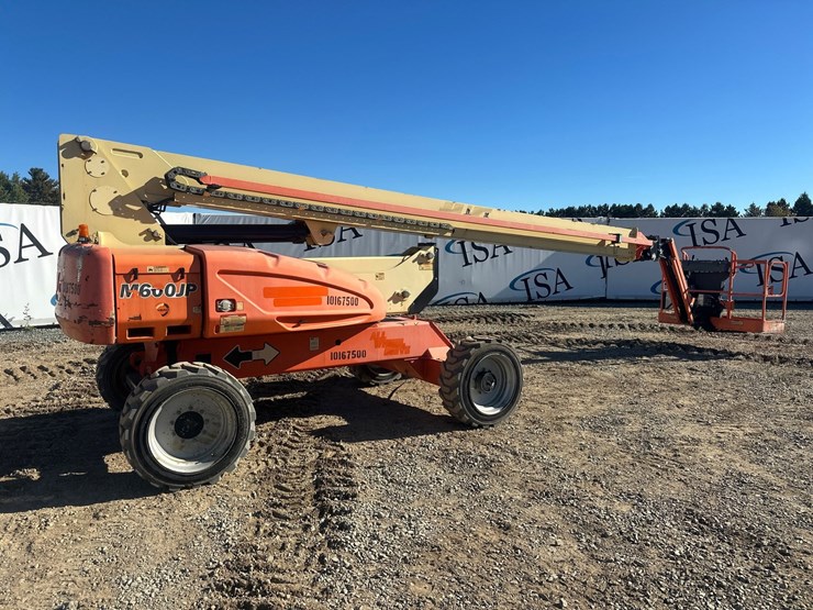 2013-jlg-m600jp-image-5