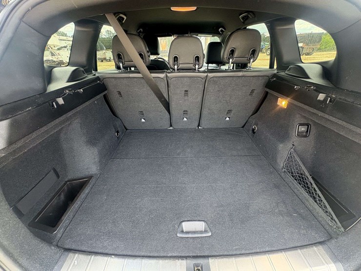 2016-bmw-x1-image-17