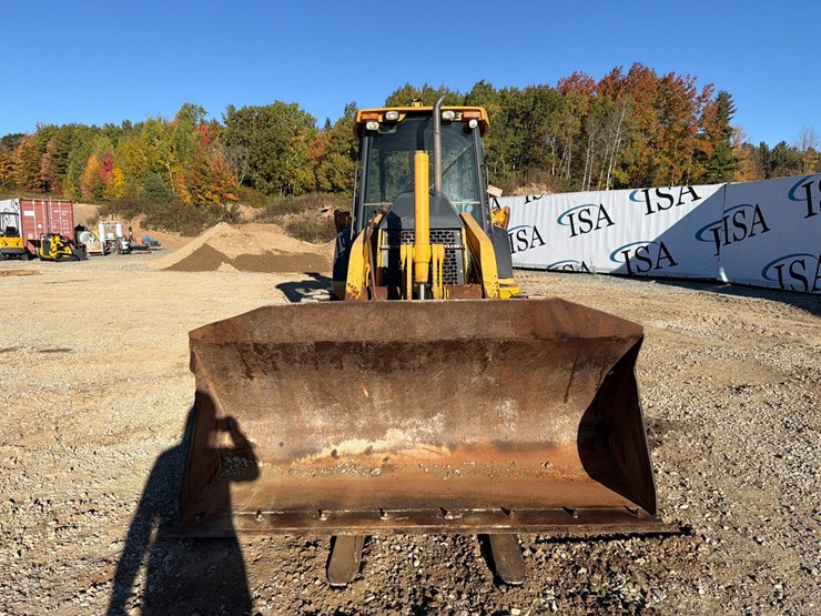 2005-deere-310sg-image-8