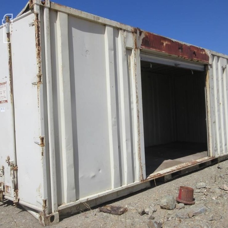 20' STORAGE CONTAINER W/ROLL-UP SIDE DOOR