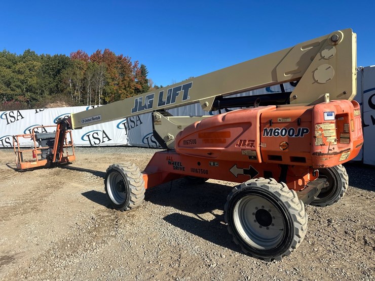 2013-jlg-m600jp-image-3