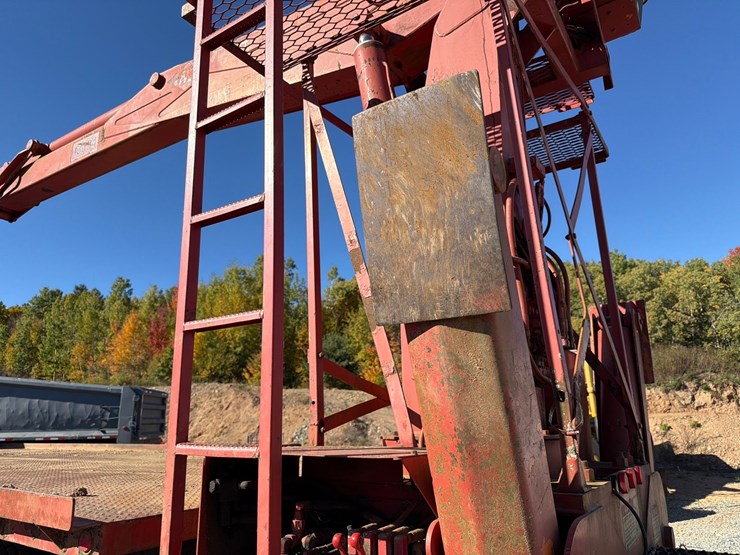 ford-l9000-image-30