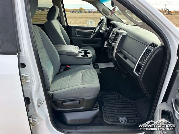 2018-dodge-ram-2500-image-35
