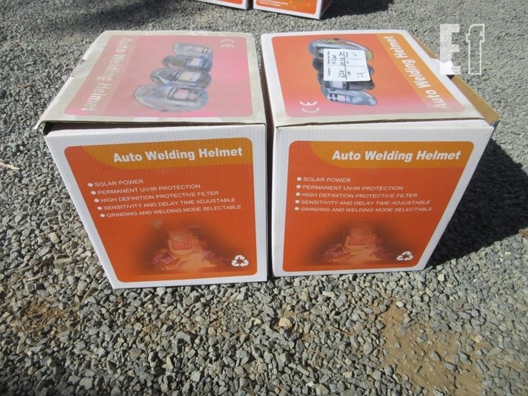 (2)-welding-helmets-image-1
