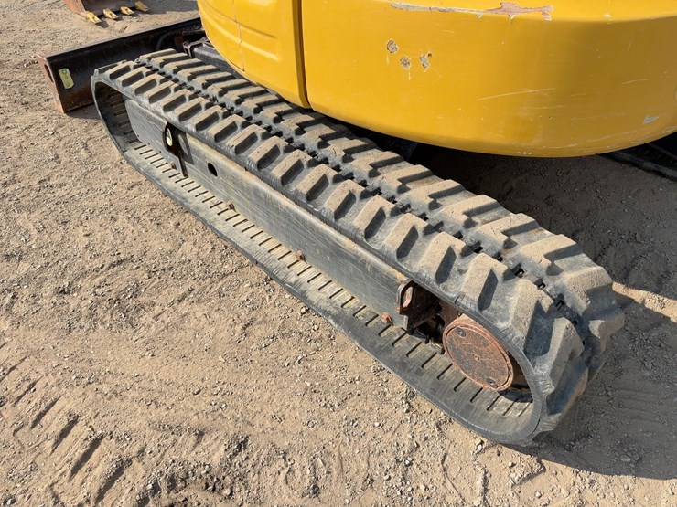2016-caterpillar-304e2-cr-image-22