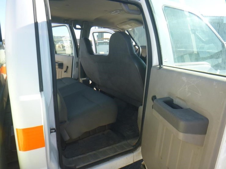 2009-ford-f350-image-8