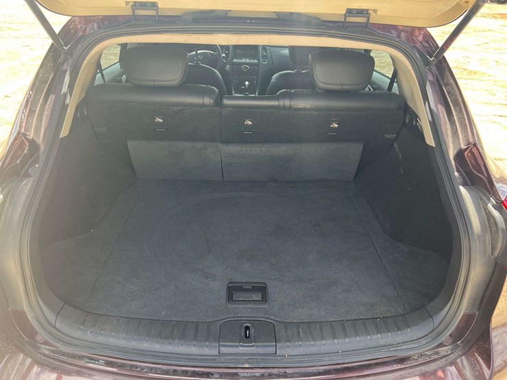2017-infiniti-qx50-image-21