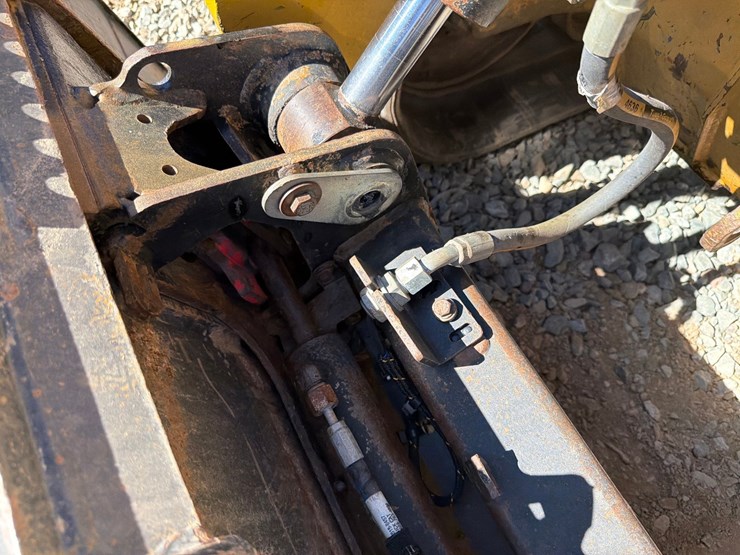 caterpillar-289d3-image-13