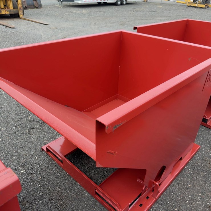 2 YARD SELF DUMPING HOPPER