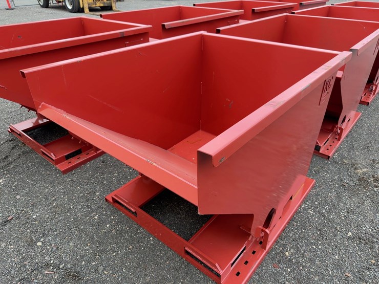 2-yard-self-dumping-hopper-image-1