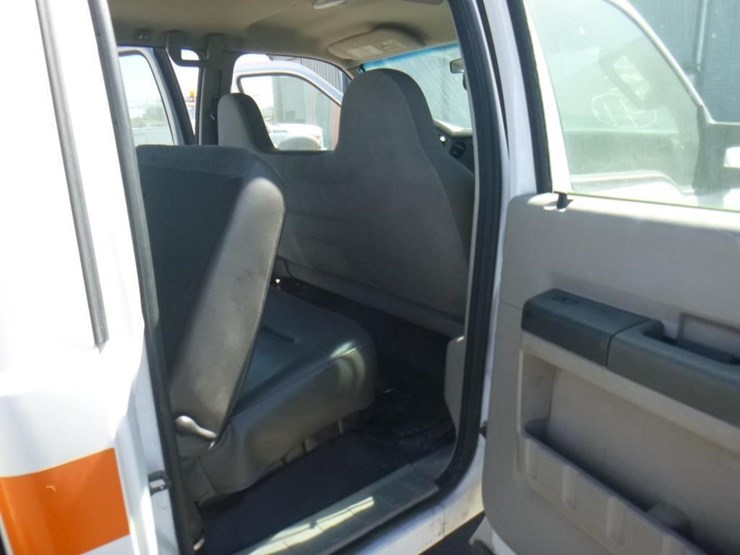2009-ford-f350-image-8