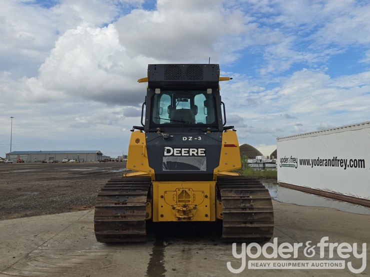 2021-deere-750l-lgp-image-4