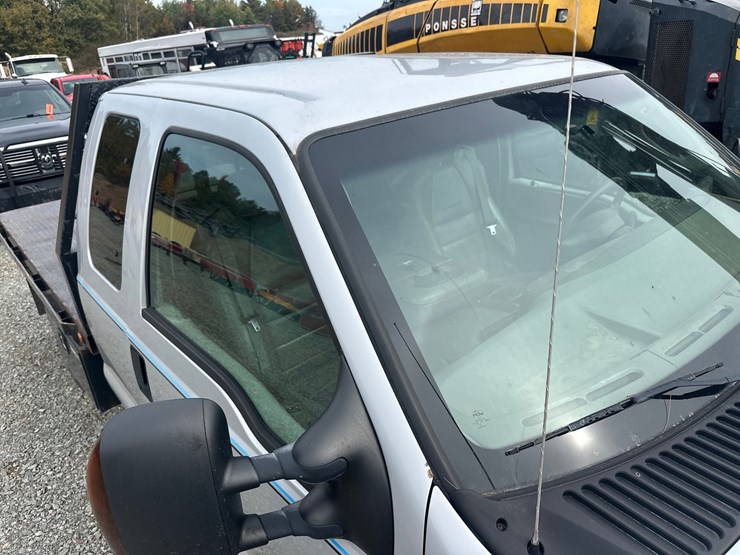 2004-ford-f250-image-13