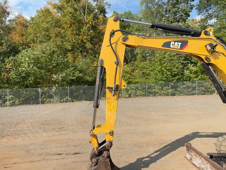 2016-caterpillar-304e2-cr-image-14