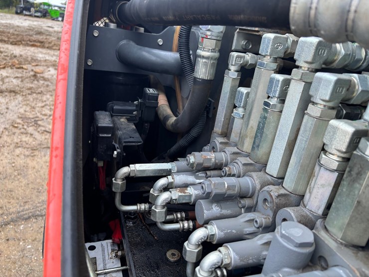kubota-kx080-4-image-45