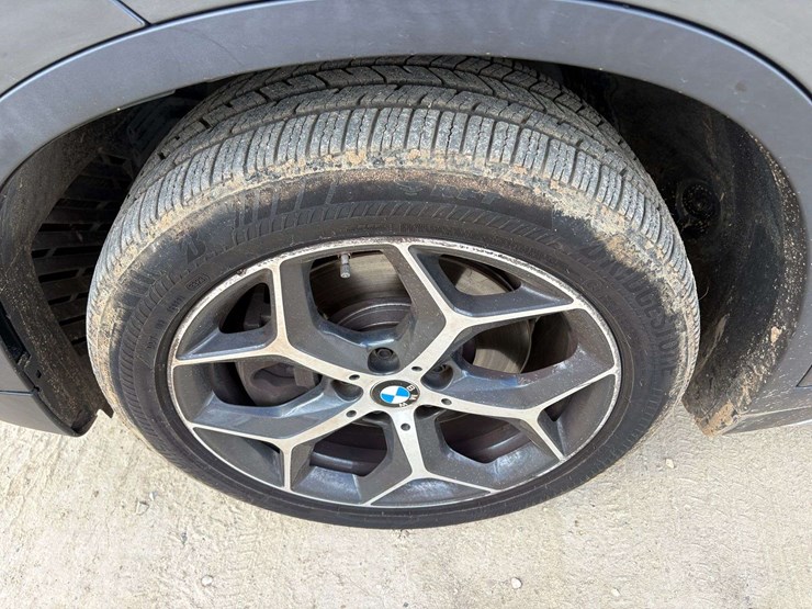 2016-bmw-x1-image-7