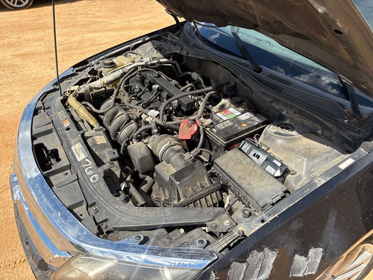 2010-ford-fusion-4-door-sedan-(215,818-miles)-image-22