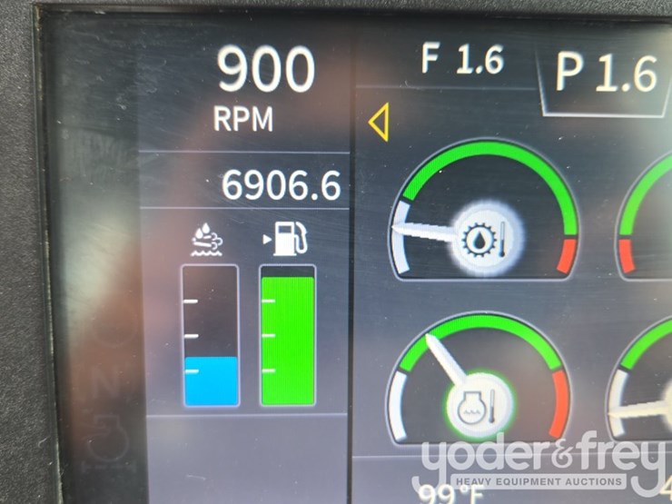 2021-deere-750l-lgp-image-68