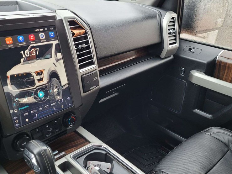 2016-ford-f150-image-12