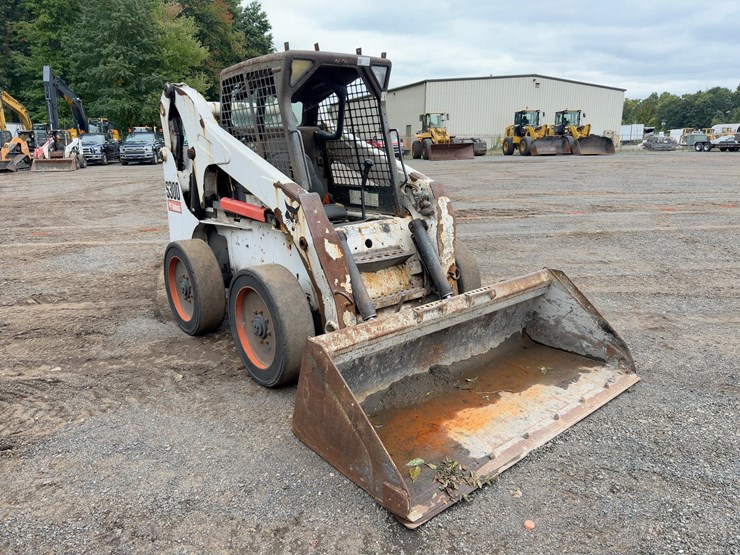 2006-bobcat-s300-image-7
