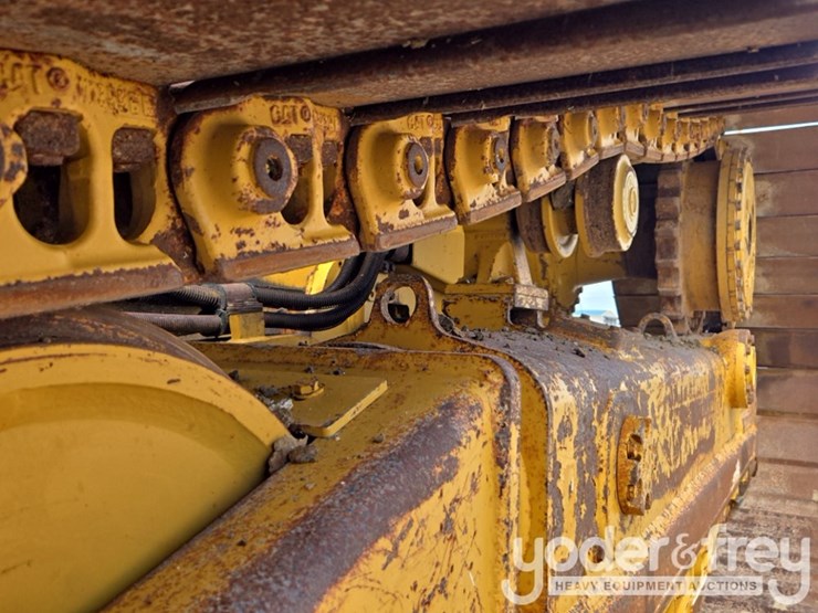 2021-caterpillar-d5-lgp-image-11