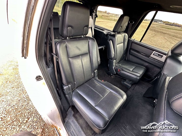2016-ford-expedition-limited-image-35