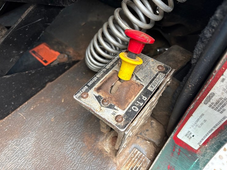 1994-caterpillar-10-image-126