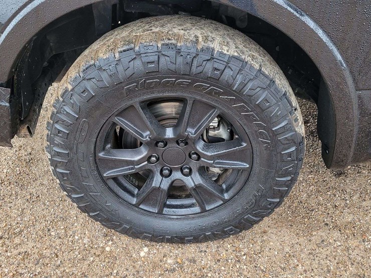 2016-ford-f150-image-21