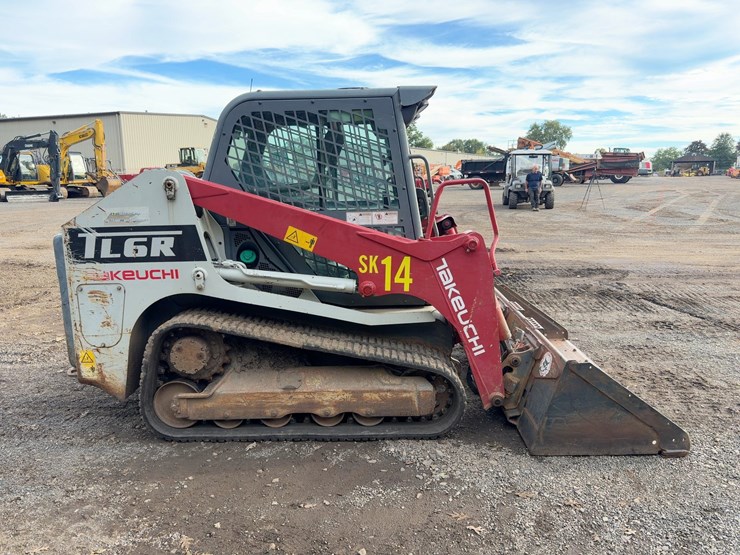 2019-takeuchi-tl6r-image-6