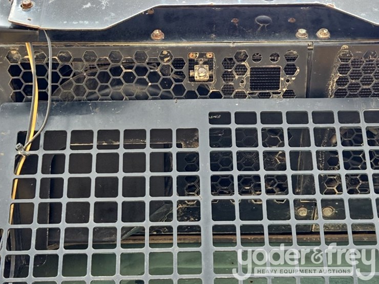2021-caterpillar-d5-lgp-image-51