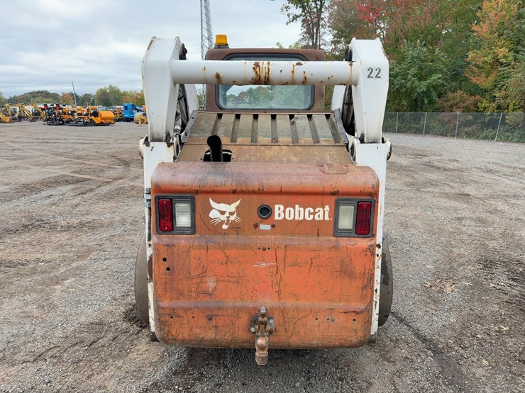 2005-bobcat-s300-image-4