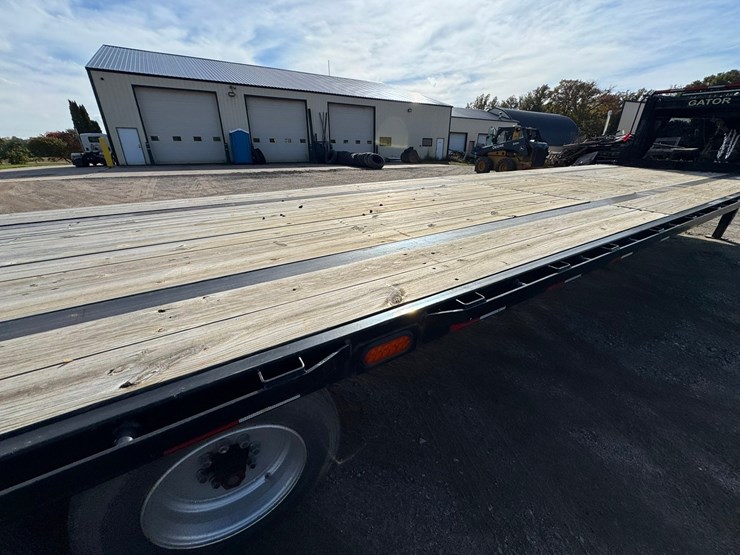 #1956-•-2023-gatormade-tuff-gooseneck-trailer-image-37