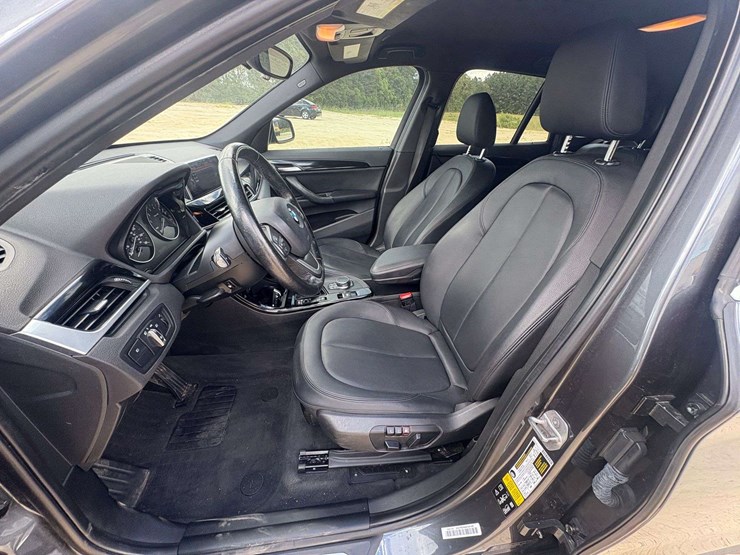 2016-bmw-x1-image-10