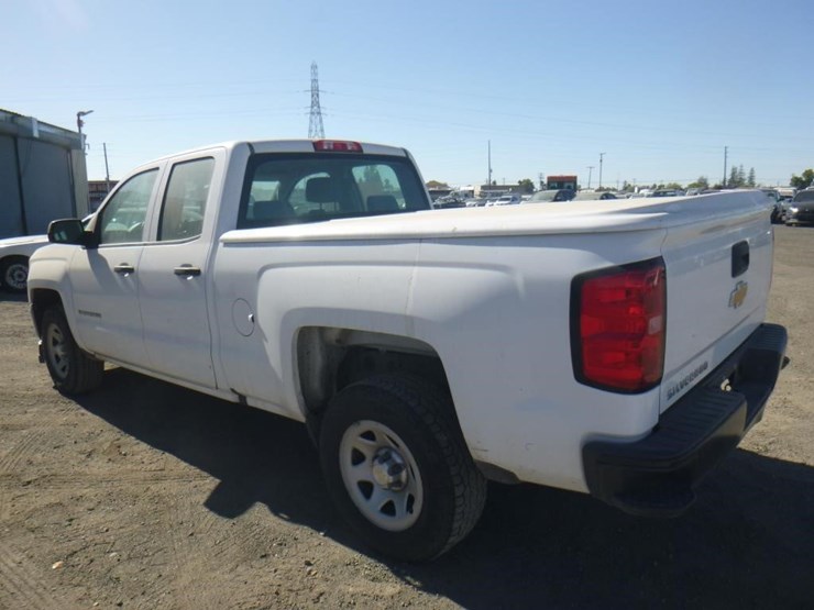2017-chevrolet-1500-image-4