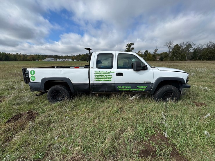 2002-chevrolet-2500-image-6