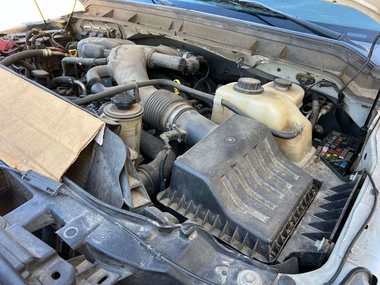 2015-ford-f550-image-5