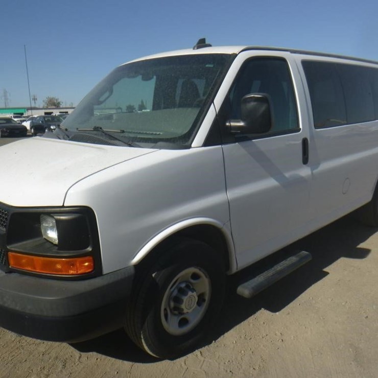 2016 CHEVROLET EXPRESS 2500