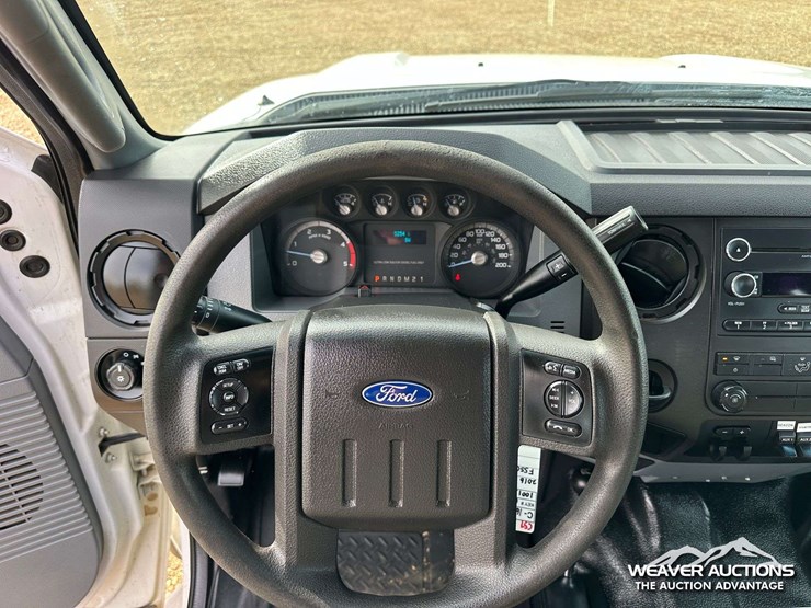 2016-ford-f550-image-13