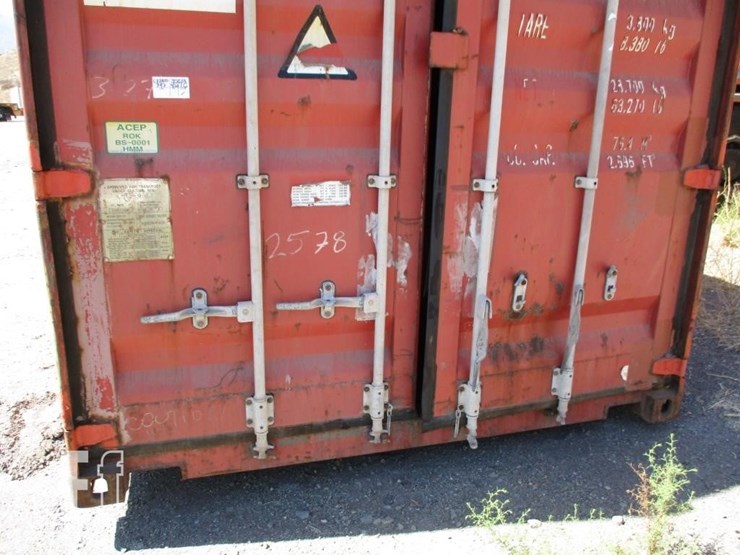40'-high-cube-shipping-container-image-4