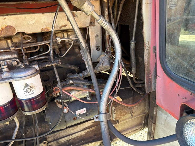 massey-ferguson-1135-image-13