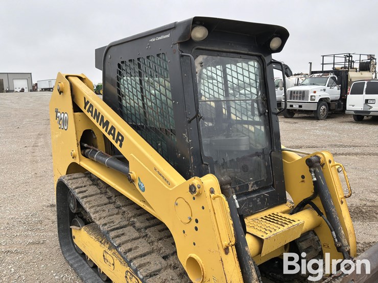 2014-yanmar-t210-image-17