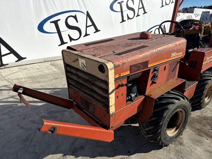 ditch-witch-350sx-image-12