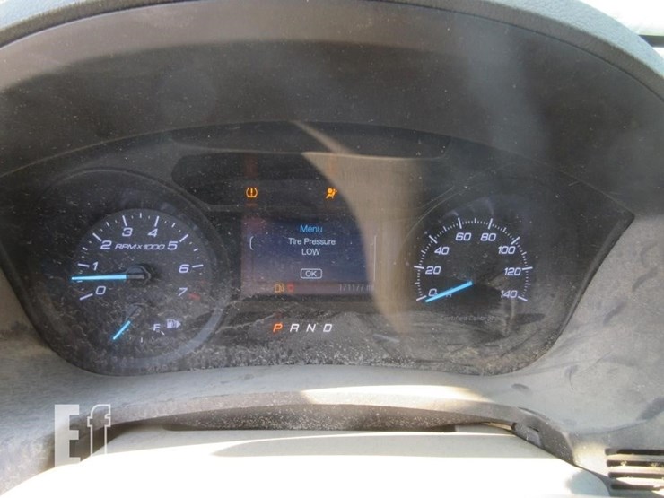 2014-ford-explorer-image-9