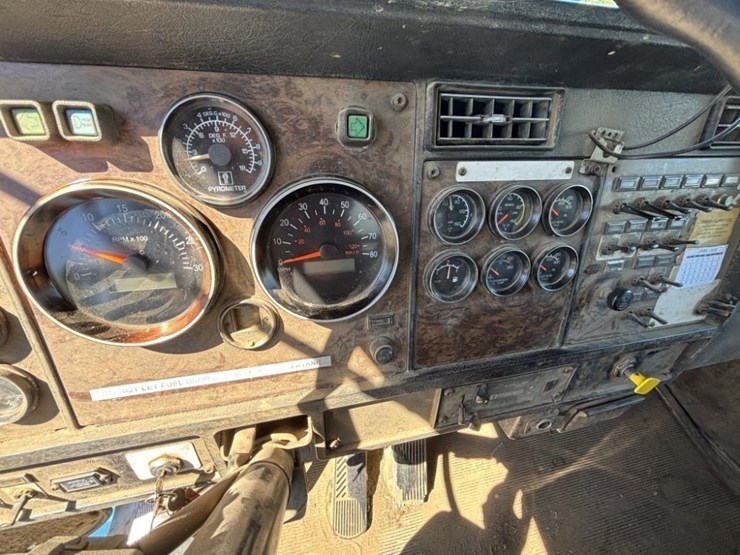 1994-vactor-2115-image-42