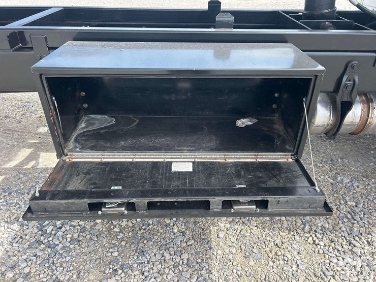 2020-international-mv607-image-37