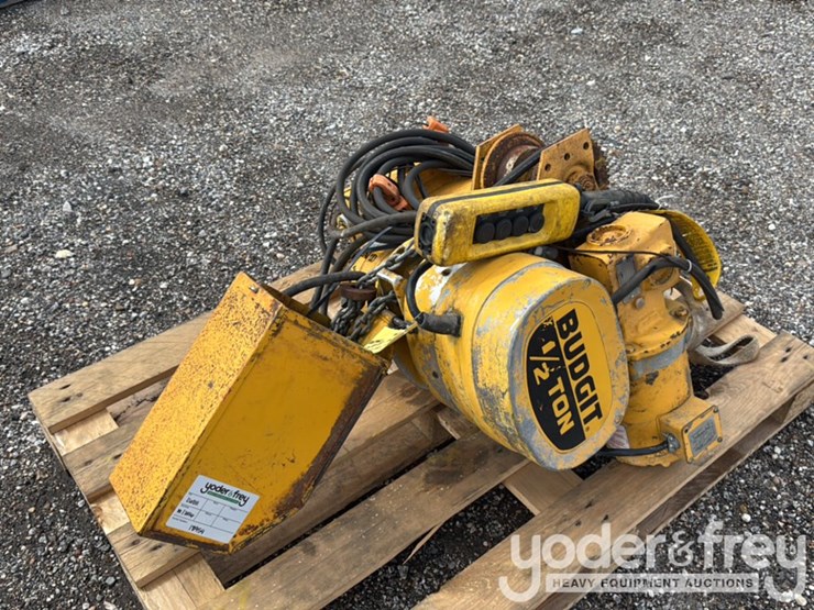 budgit-1/2-ton-chain-hoist-w/-motor-driver-trolley-460v-3hp-image-1
